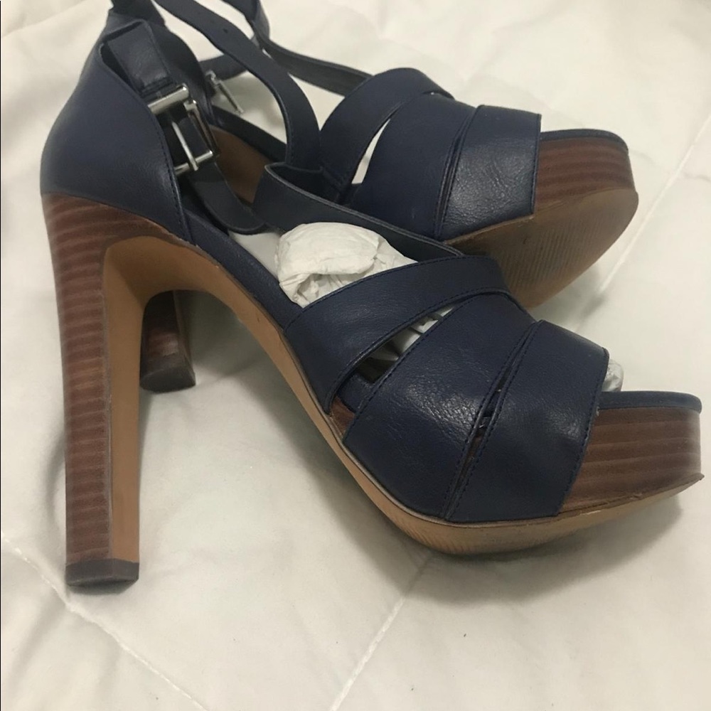 Jessica Simpson Preowned - Picture 2 of 3
